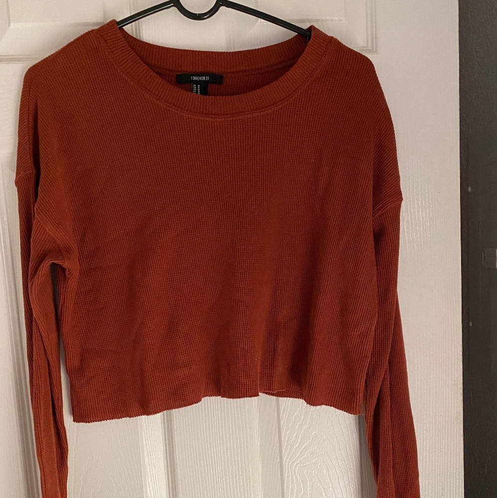 Long sleeve waffle knit cropped shirt